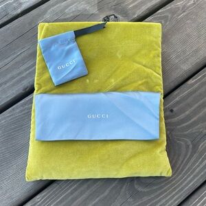 Gucci Sunglasses Limited Edition Velvet Sunglass Case Pouch